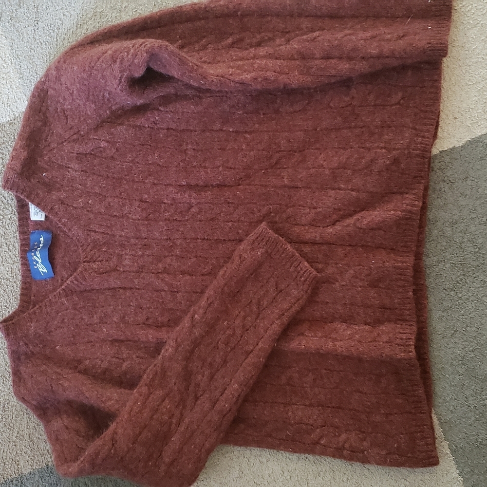 100% wool sweater